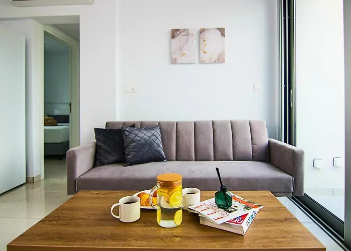 Phaedrus Living - Seaside Executive Flat Harbour 202 Apartamento *